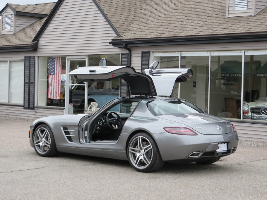 2011 Mercedes benz gullwing price #4