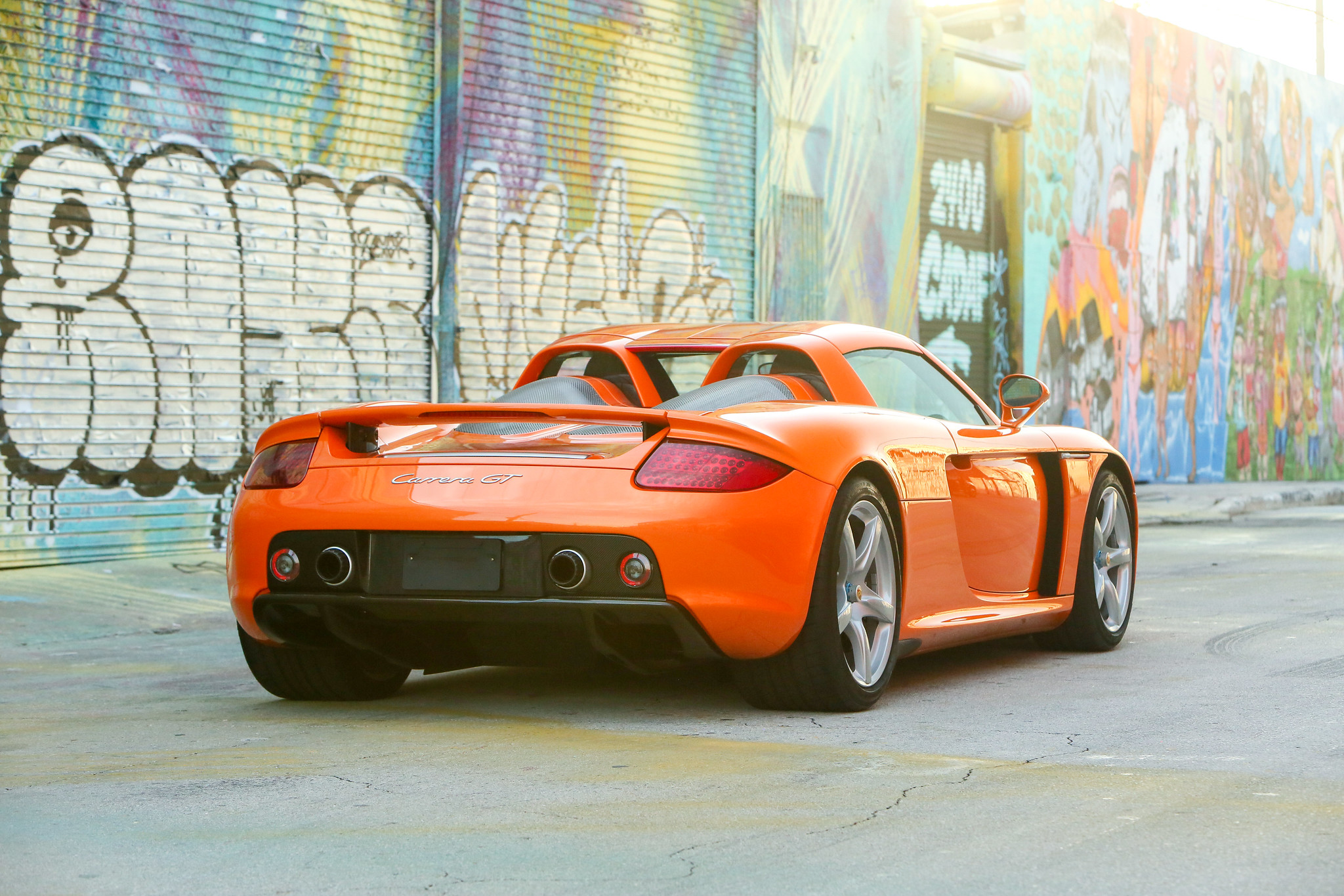 The Iconic 2005 Porsche Carrera GT - Metro Motorcar Club